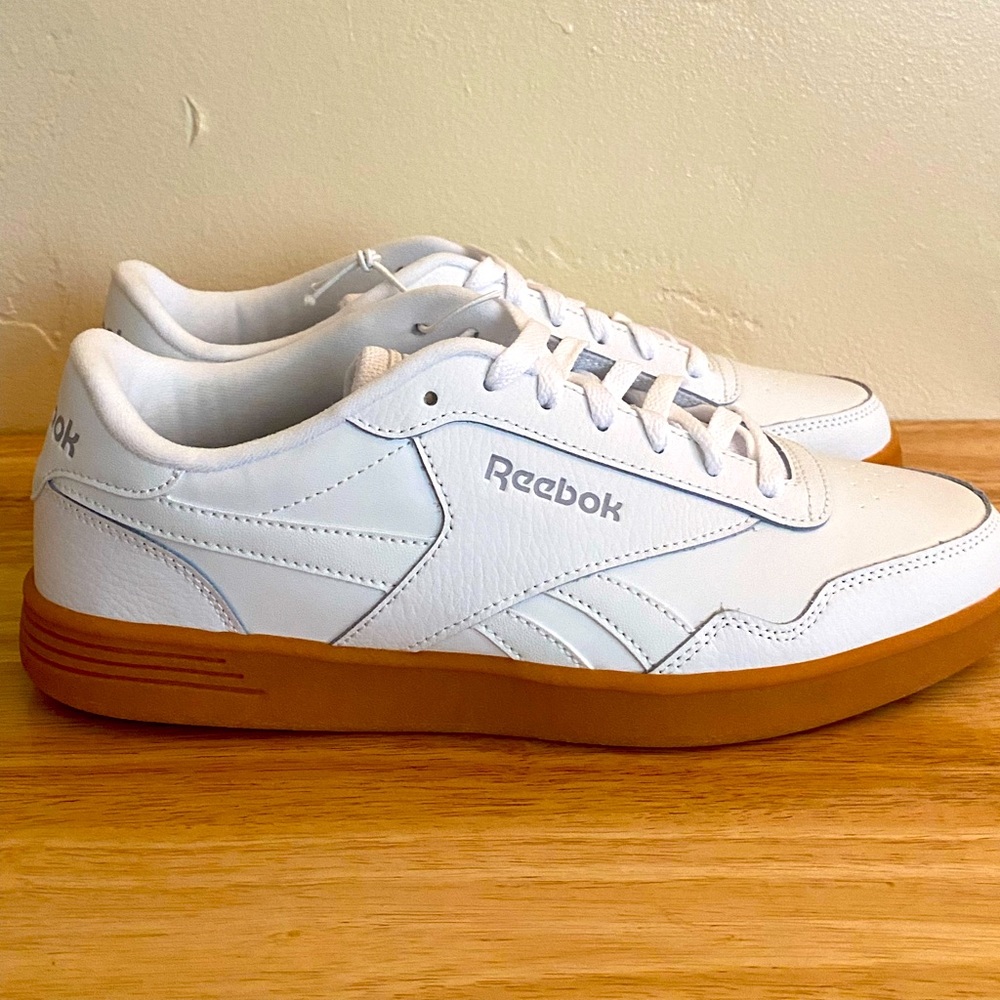 Reebok men’s sneakers white color size 10 and half